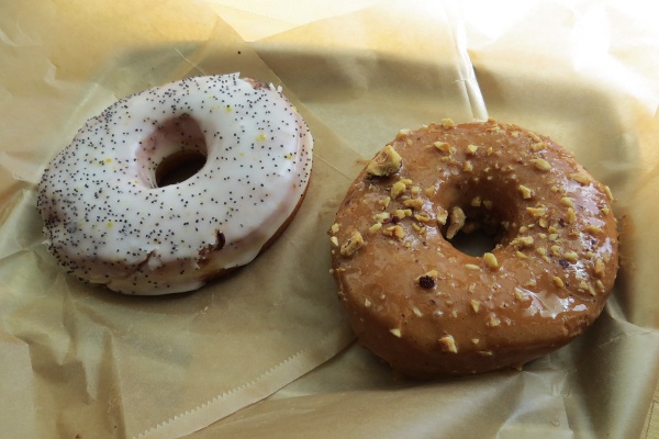blue star doughnuts